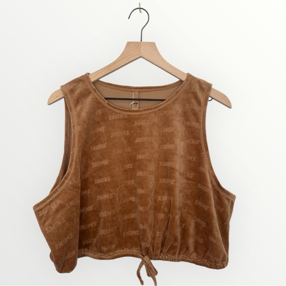 SKIMS Tops - SKIMS Brown 4X Sleeveless Women’s Cropped Tank Top